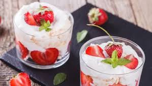 Fruit-Custard-Trifle